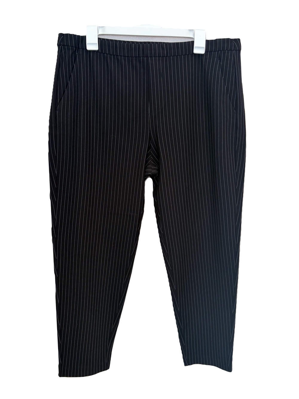 Liverpool Tyler Black White Pinstripe Knit Pull On Pants Trousers Womens Sz 16